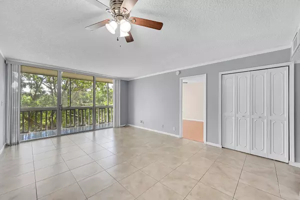 Lauderhill, FL 33319,7081 Environ BLVD #339