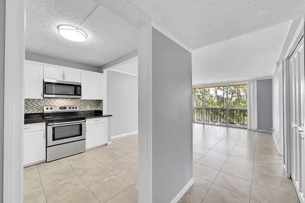 Lauderhill, FL 33319,7081 Environ BLVD #339