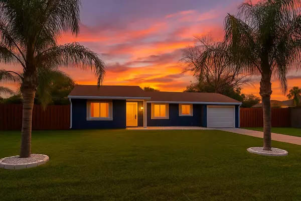 2055 SE West Dunbrooke CIR, Port Saint Lucie, FL 34952