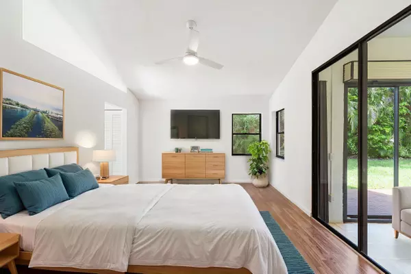 Boynton Beach, FL 33472,7219 Le Chalet BLVD