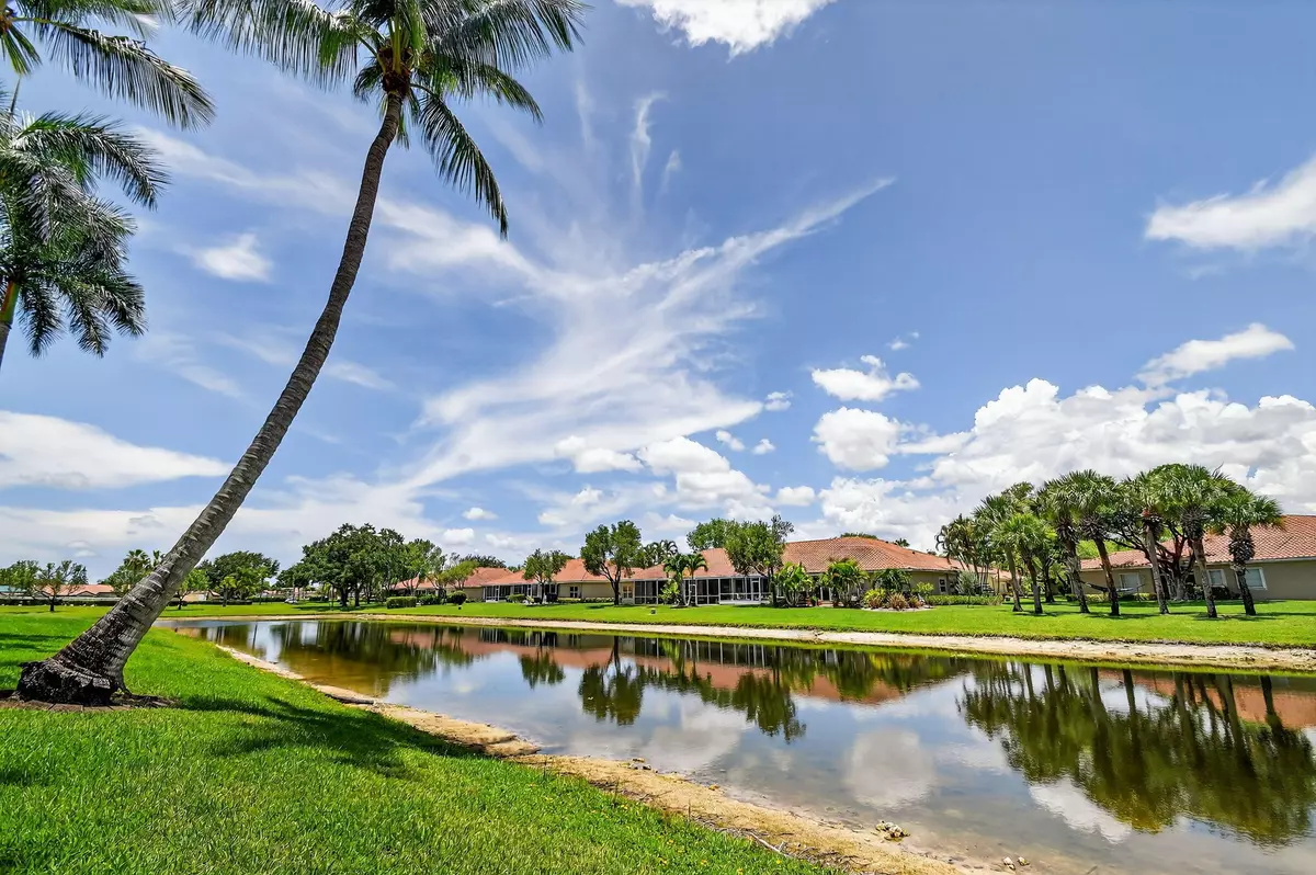 Boynton Beach, FL 33472,5965 Parkwalk DR