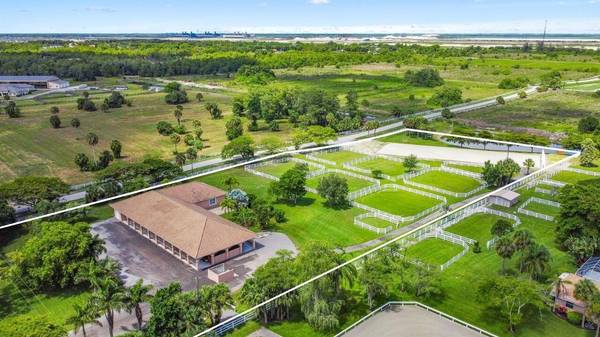 3935 Hanover CIR, Loxahatchee, FL 33470