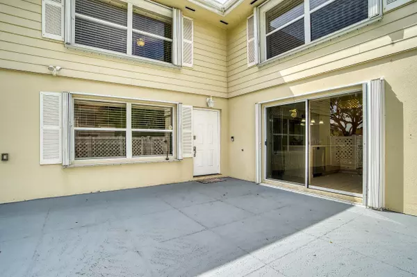 Lake Clarke Shores, FL 33406,8159 Andover CT 59a