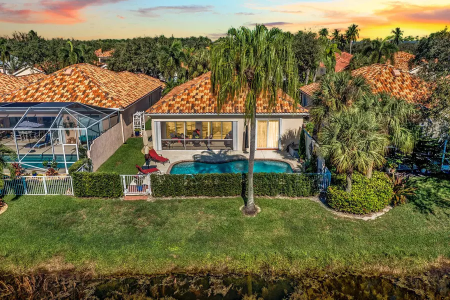7064 Elkhorn DR, West Palm Beach, FL 33411