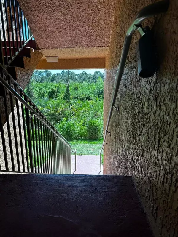 Jensen Beach, FL 34957,3615 NW Adriatic LN 204