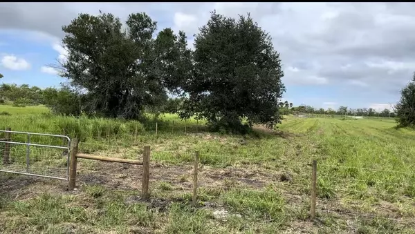 Fort Pierce, FL 34945,1503 S Header Canal RD