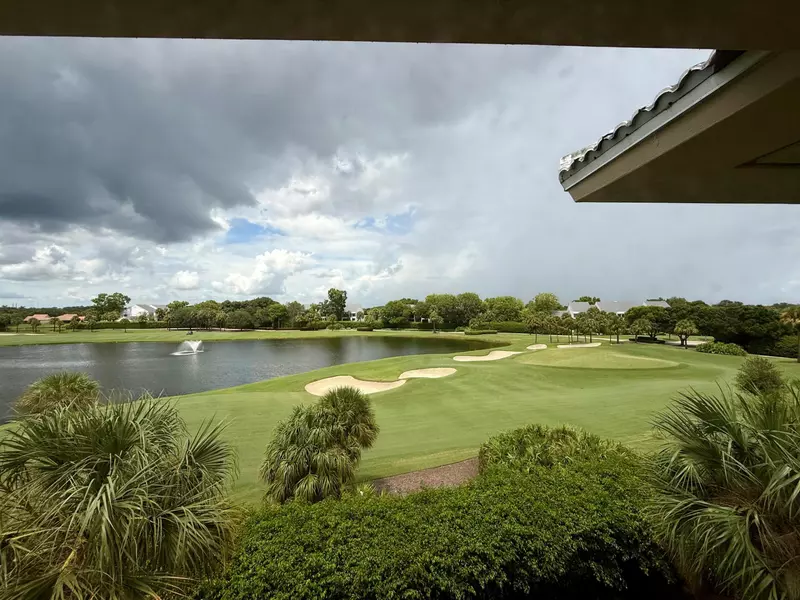 3525 Village BLVD 401, West Palm Beach, FL 33409