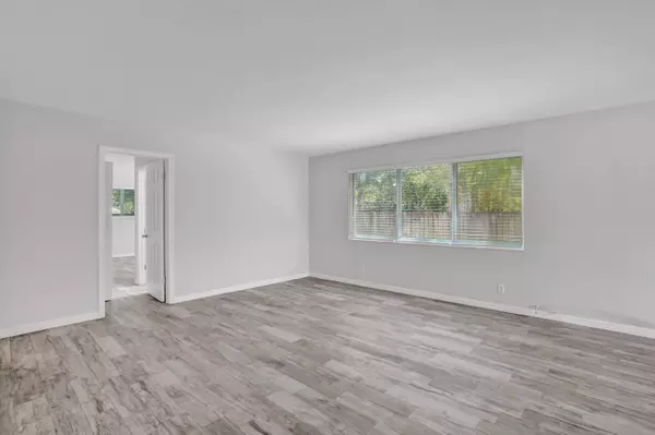 115 SW 1st AVE 1, Boynton Beach, FL 33435