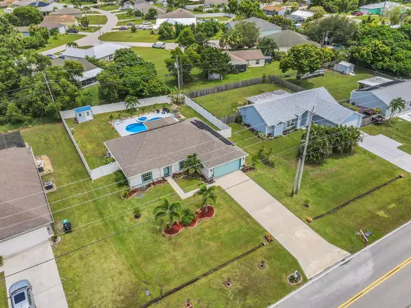 Port Saint Lucie, FL 34952,2073 SE Berkshire BLVD