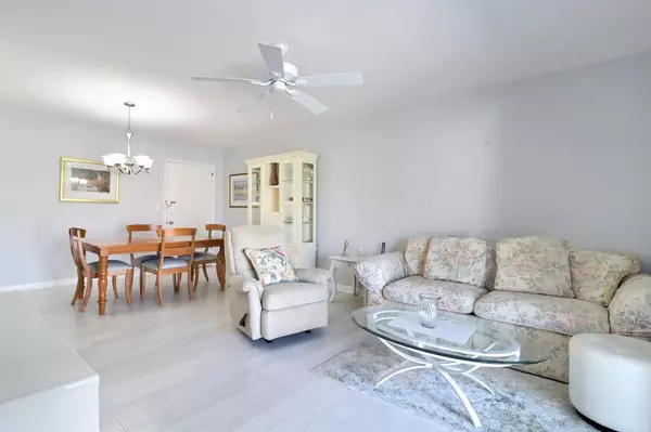 Pompano Beach, FL 33064,3550 NW 8th AVE 212