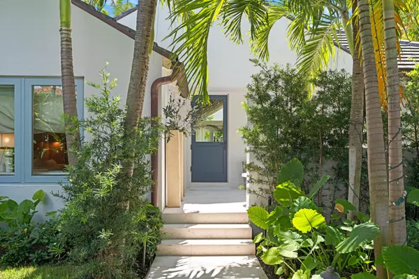 Palm Beach, FL 33480,365 Hibiscus AVE