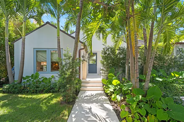 Palm Beach, FL 33480,365 Hibiscus AVE