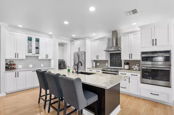 Wellington, FL 33414,8417 Arima LN