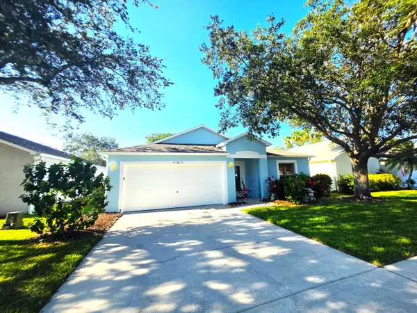 1165 N 13th SQ, Vero Beach, FL 32960