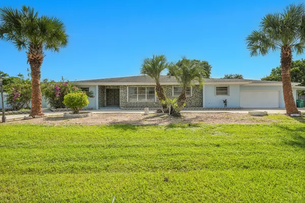 Port Saint Lucie, FL 34983,154 N Naranja AVE