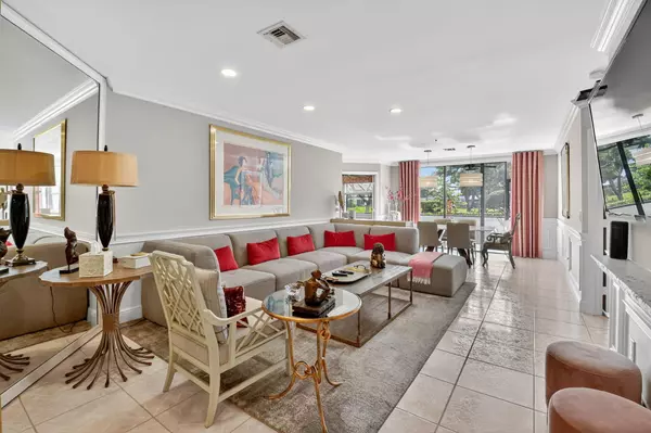 Boynton Beach, FL 33437,5157 Floria WAY F