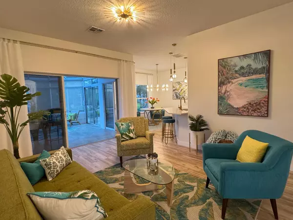 Poinciana, FL 34759,176 Cape Florida DR
