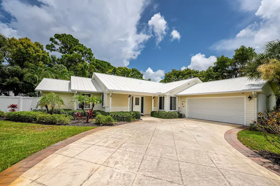 17982 Tidewater CIR, Jupiter, FL 33458