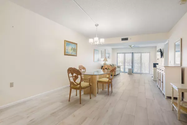 Jupiter, FL 33477,901 Seafarer CIR 306