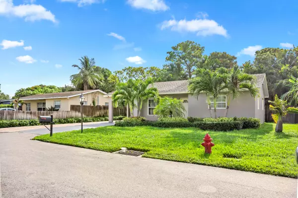 Lake Worth, FL 33461,4340 Wilkinson Dr