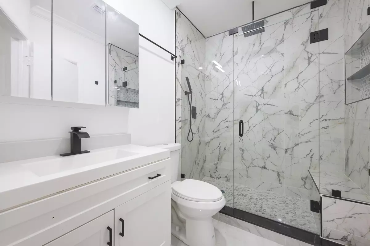 West Palm Beach, FL 33415,4591 Purdy LN 2