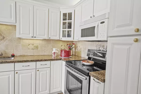 Delray Beach, FL 33445,1041 Orange TER 102