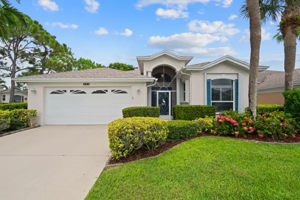 582 NW Montevina DR, Port Saint Lucie, FL 34986