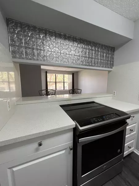 2315 N Congress AVE 28, Boynton Beach, FL 33426