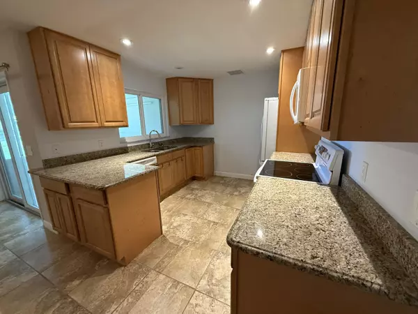 Port Saint Lucie, FL 34983,1143 SE Sabina LN