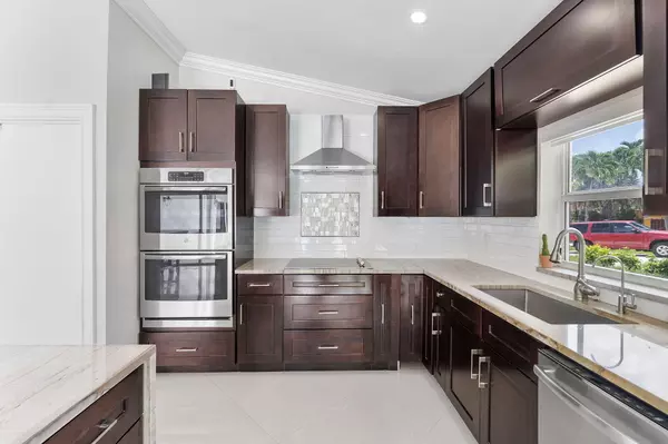 Boca Raton, FL 33433,7648 Silver Woods CT