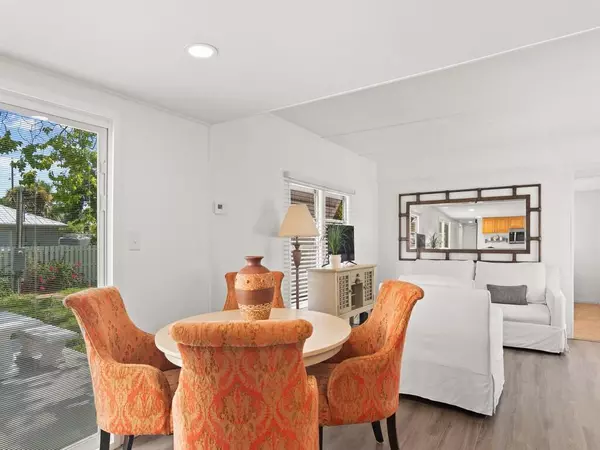 Jensen Beach, FL 34957,1260 NE Olive ST