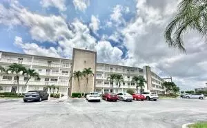 Boca Raton, FL 33434,1083 Guildford E