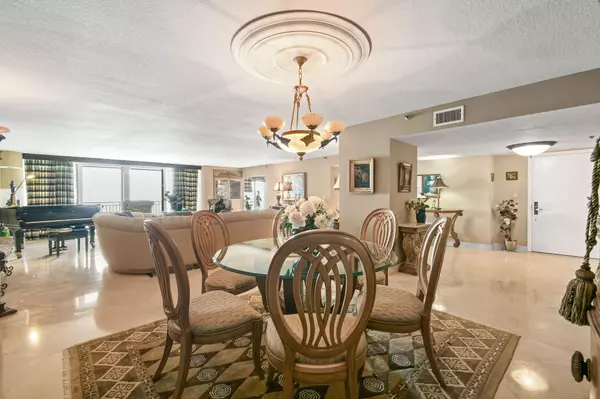 Jupiter, FL 33469,19750 S Beach RD 6030