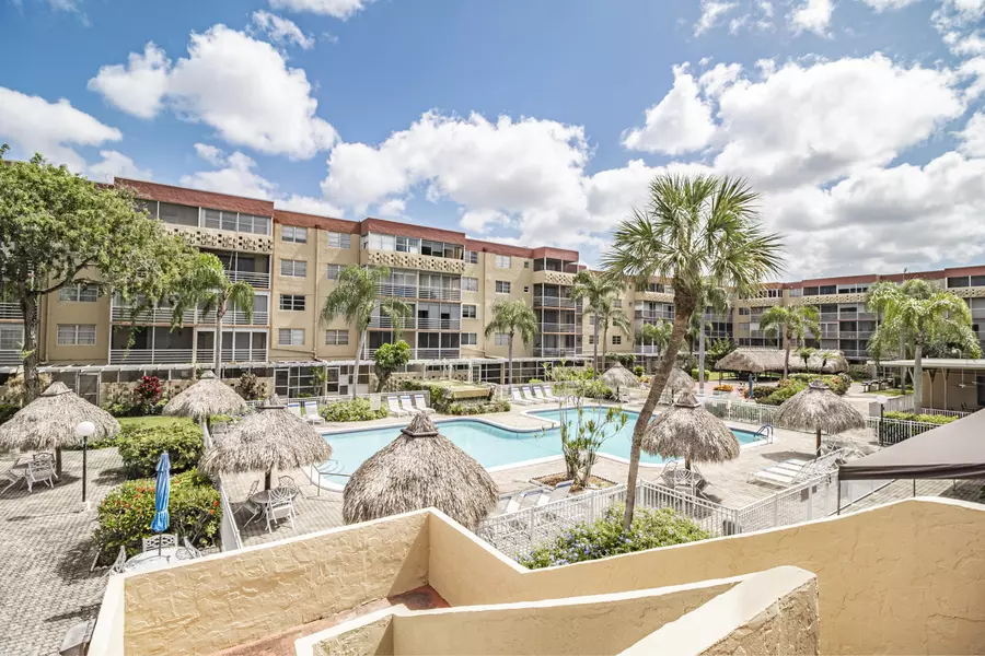 404 NW 68th AVE 407, Plantation, FL 33317