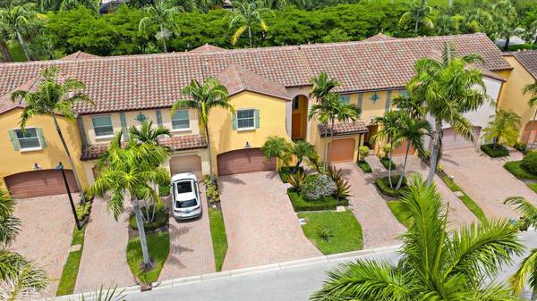 4509 Mediterranean CIR, Palm Beach Gardens, FL 33418