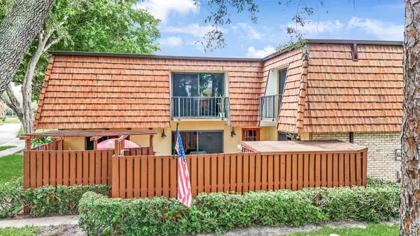 307 3rd LN, Greenacres, FL 33463