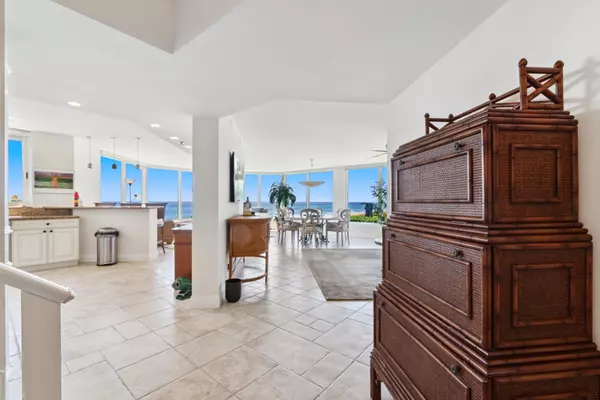 Highland Beach, FL 33487,2565 S Ocean BLVD 110 N