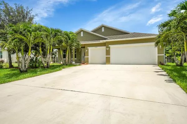 Port Saint Lucie, FL 34953,4326 SW Calah CIR