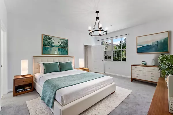 Pompano Beach, FL 33060,99 SW 7th CT
