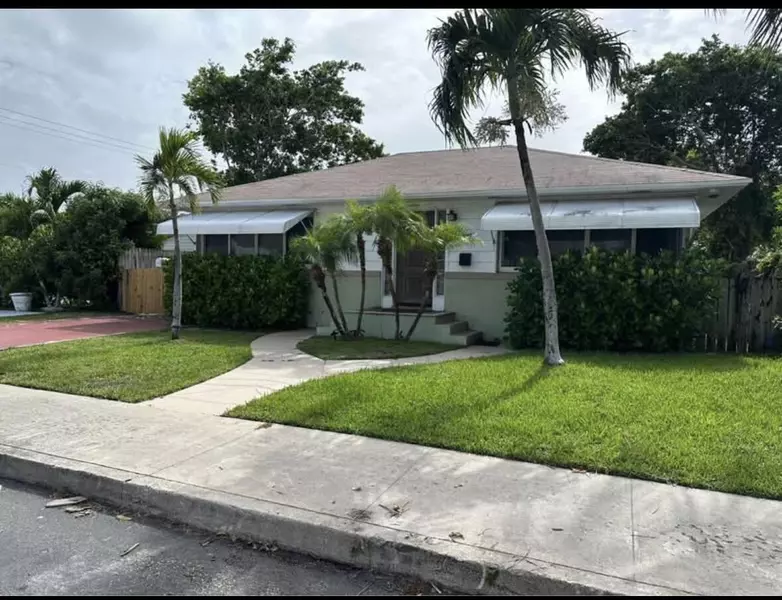 727 S M ST 1, Lake Worth Beach, FL 33460