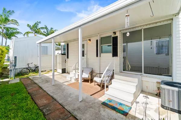 Briny Breezes, FL 33435,12 Hibiscus DR H