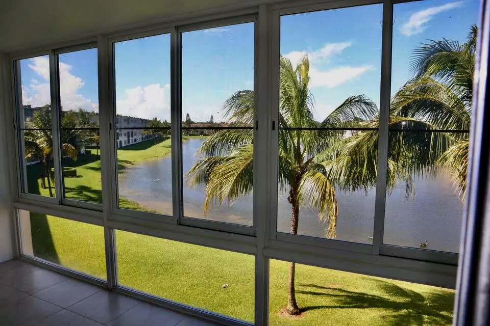 Boca Raton, FL 33434,3044 Yarmouth C