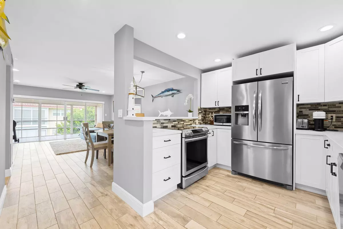 Lighthouse Point, FL 33064,2162 NE 36th ST 46