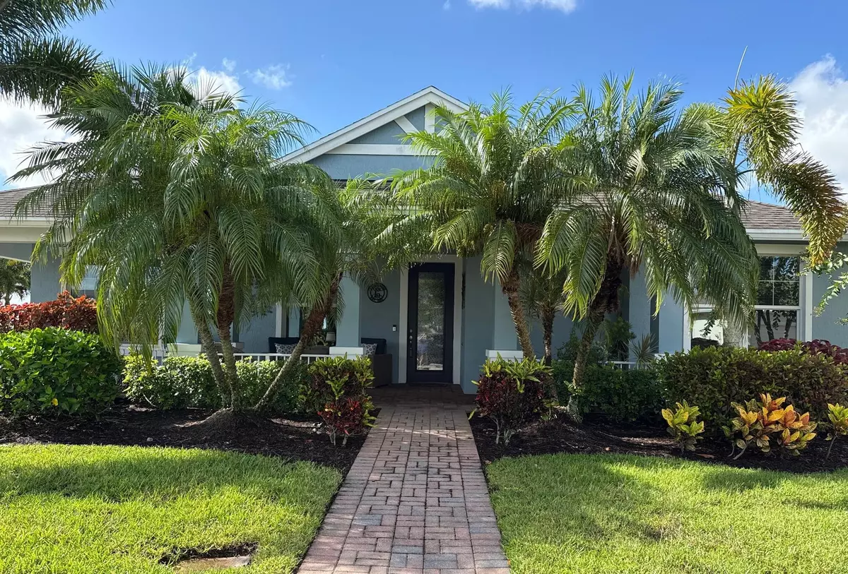 Port Saint Lucie, FL 34987,10278 SW Waterway LN
