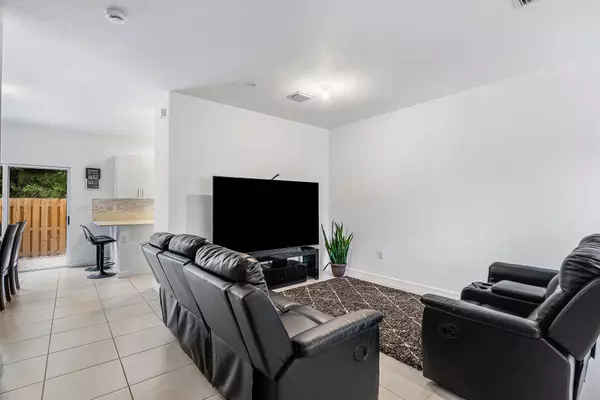 Lauderhill, FL 33313,2781 NW 55th WAY