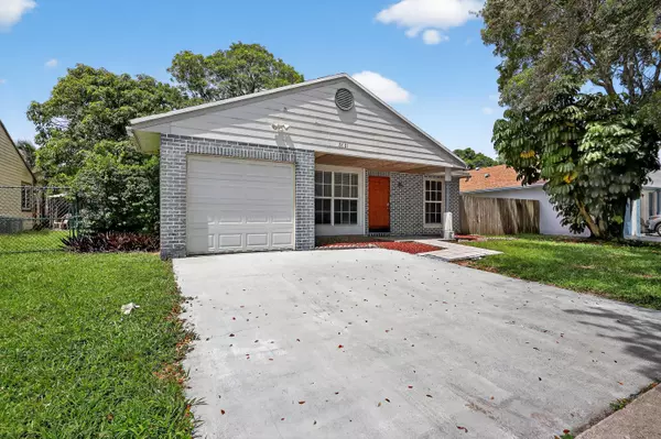 Pembroke Pines, FL 33025,8681 SW 15th ST