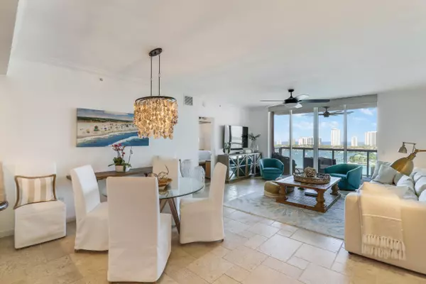 Riviera Beach, FL 33404,2640 Lake Shore DR 1508