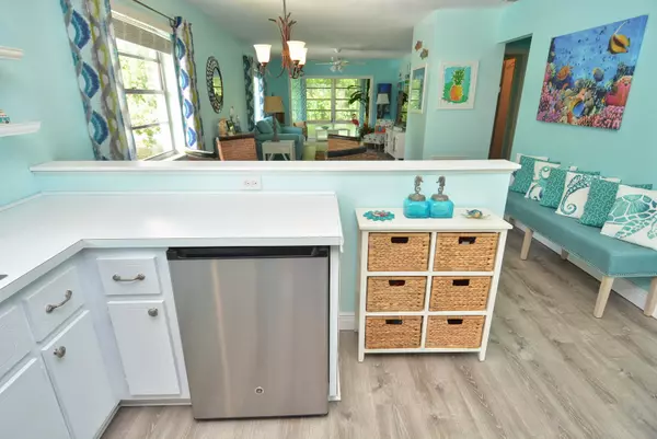 Stuart, FL 34994,1225 NW 21st ST 1715