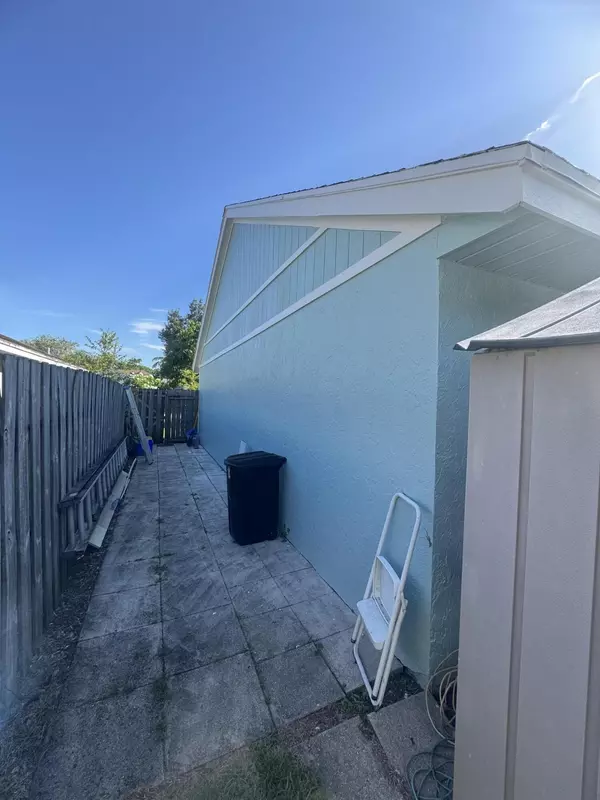 Jupiter, FL 33458,1223 Ute ST