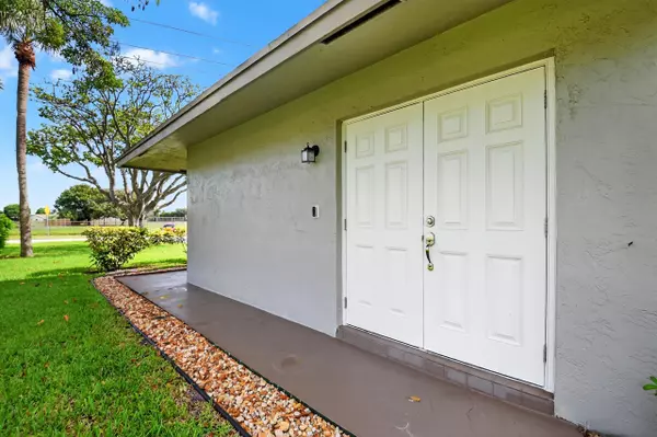Boynton Beach, FL 33436,1508 Palmland DR
